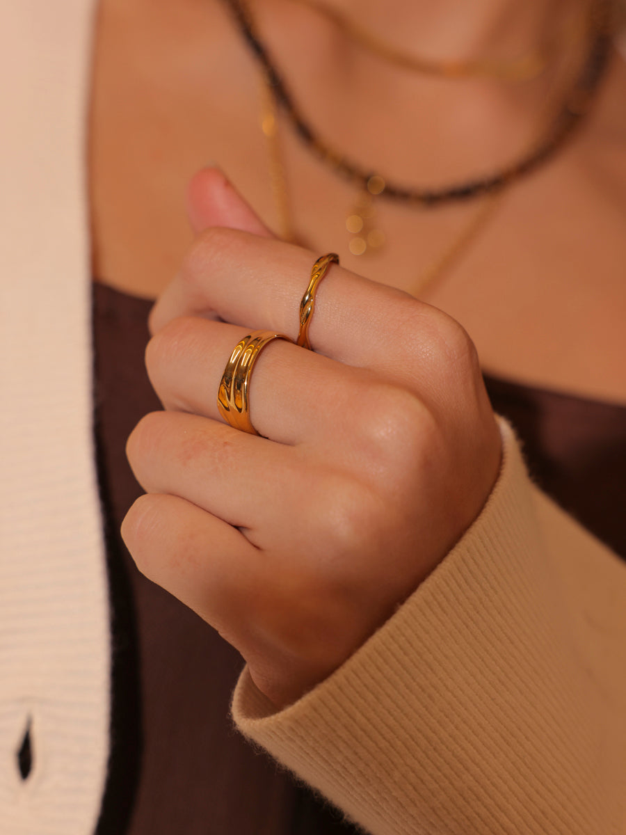 Anillo Clásico Ondulado