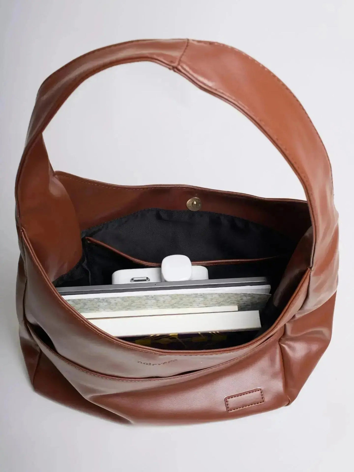 Noir Essence | Bolso de Piel Vegana Sofisticado Mujer