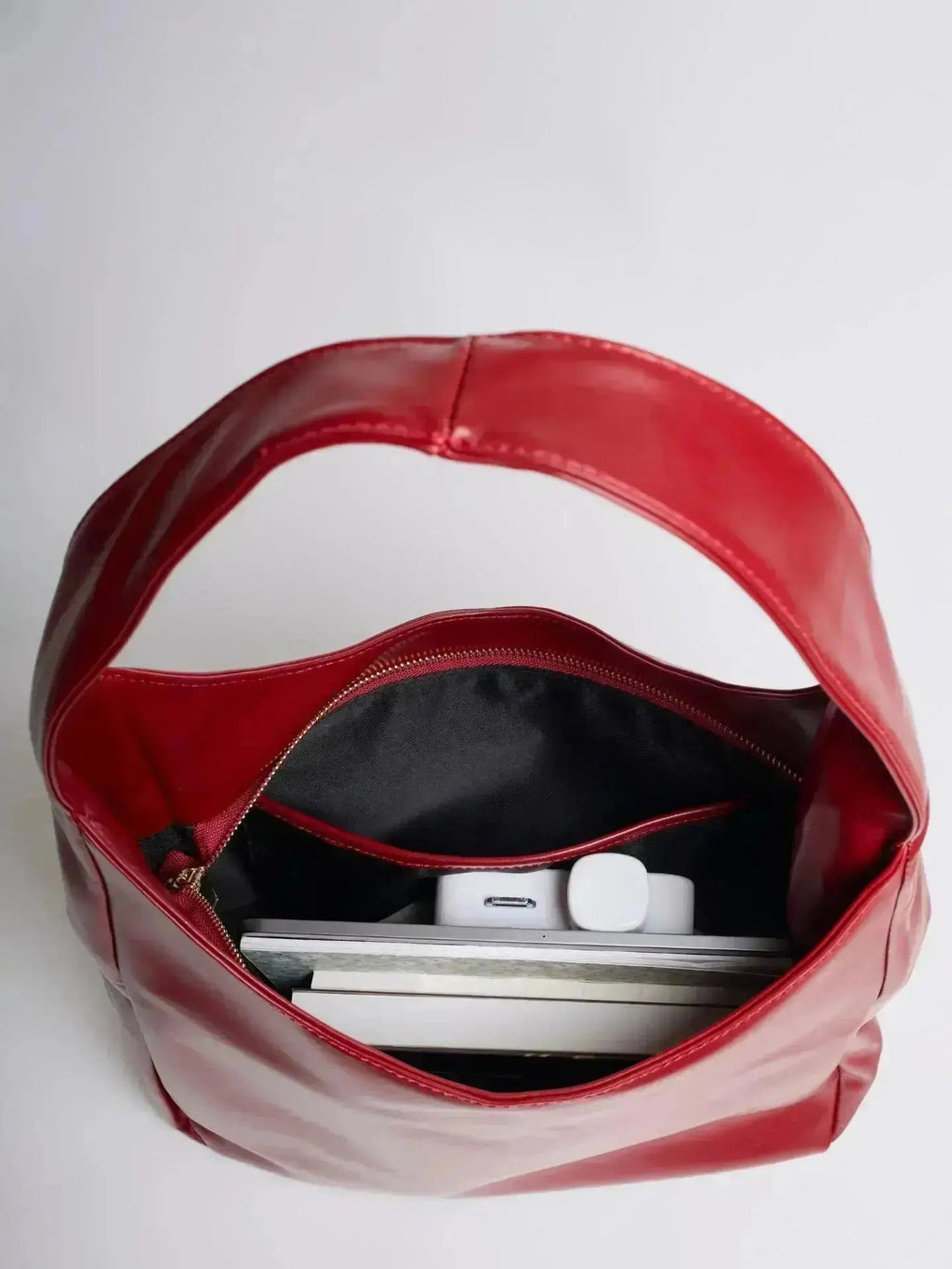 Noir Essence | Bolso de Piel Vegana Sofisticado Mujer