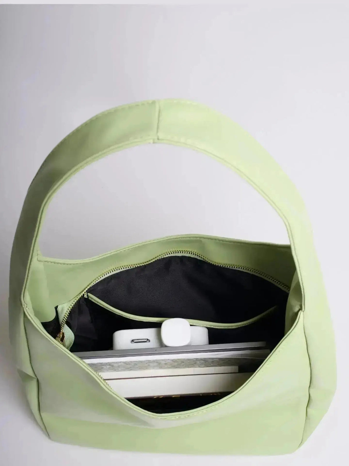 Noir Essence | Bolso de Piel Vegana Sofisticado Mujer