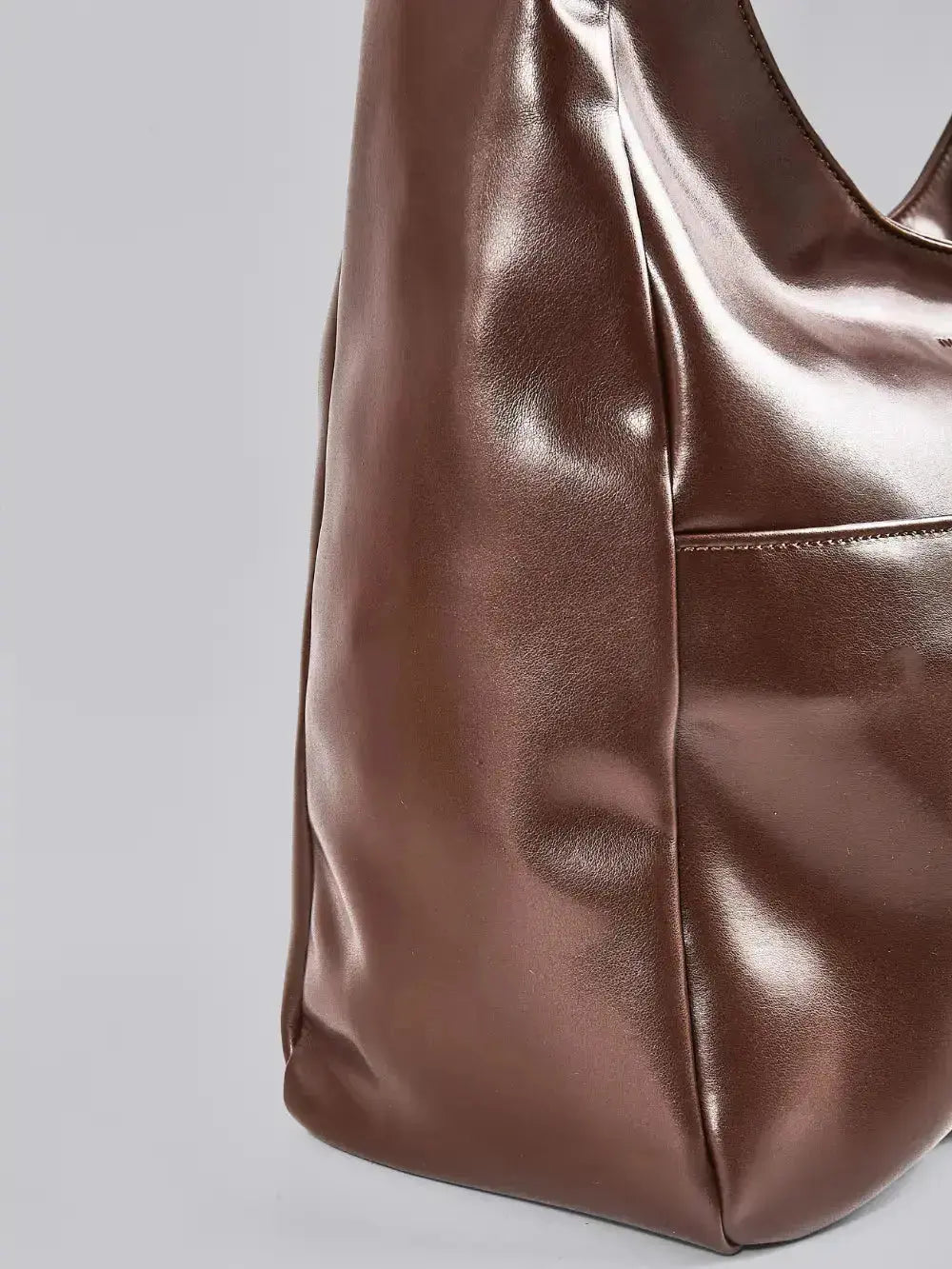 Noir Essence | Bolso de Piel Vegana Sofisticado Mujer