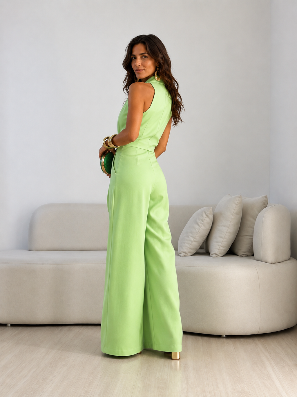 Julia | Mono Halter con Lazo y Pierna Ancha Mujer