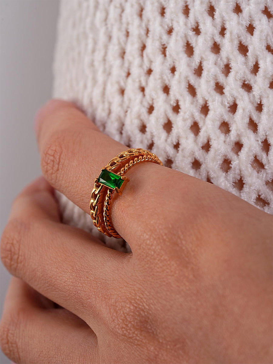 Anillo Espiral con Piedra Verde