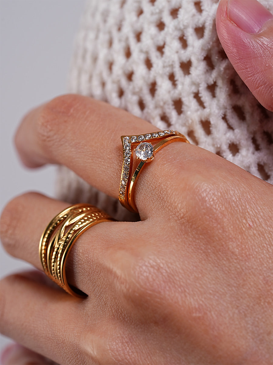 Anillo con Circonita Brillante