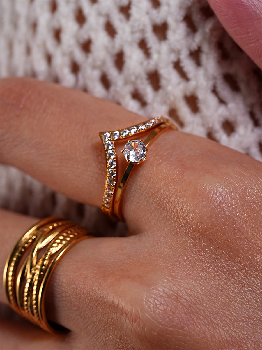 Anillo con Circonita Brillante