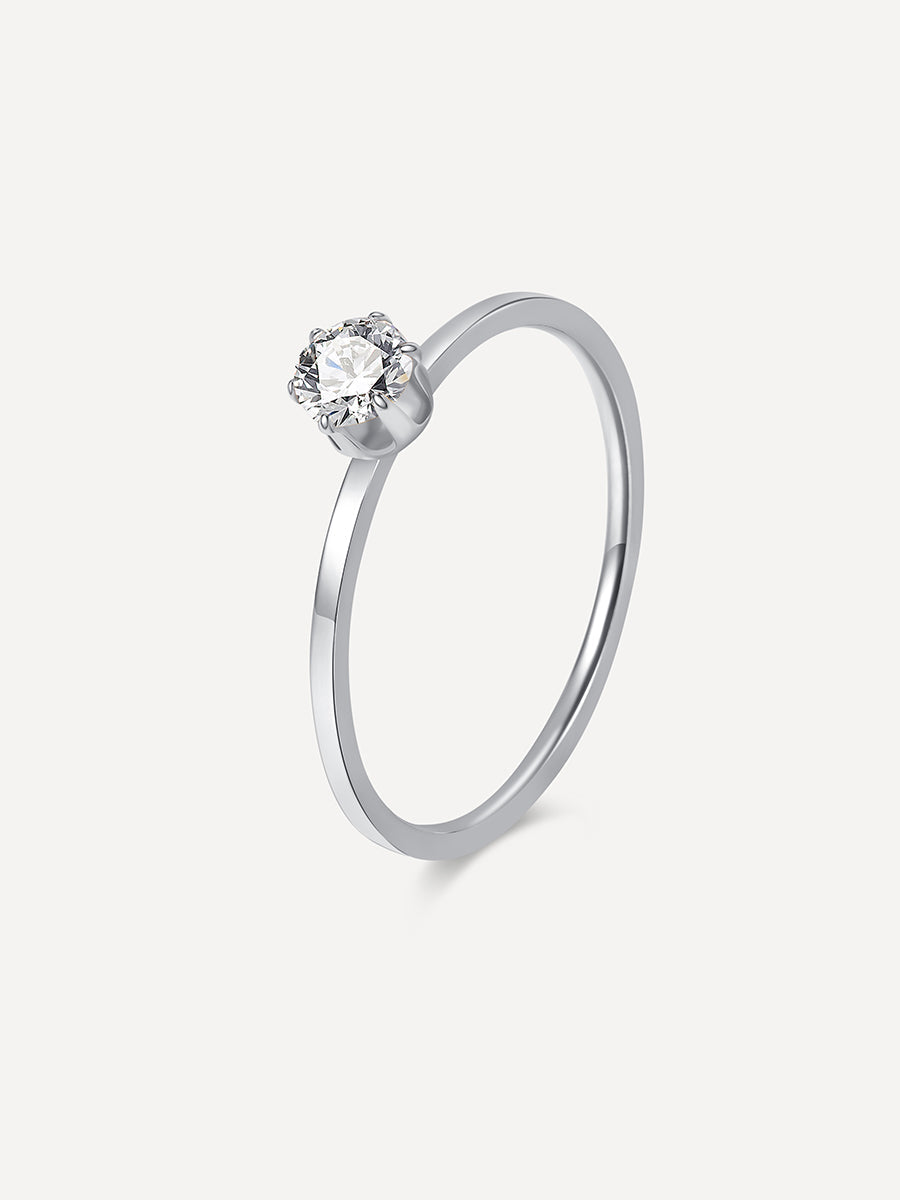 Anillo con Circonita Brillante