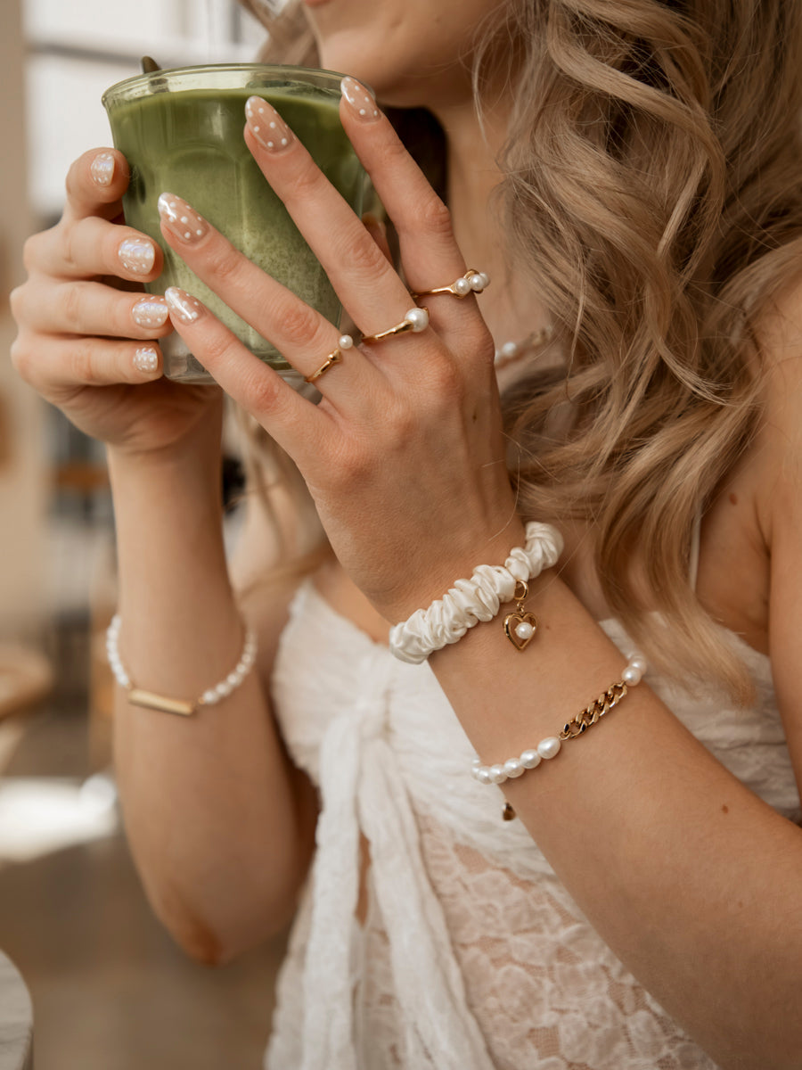 Anillo con Perla Central