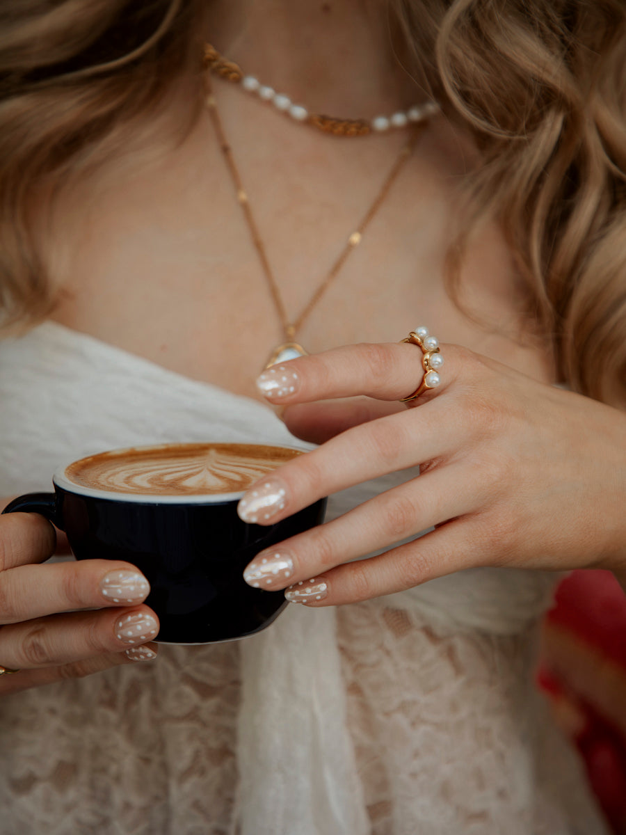 Anillo con Perla Central