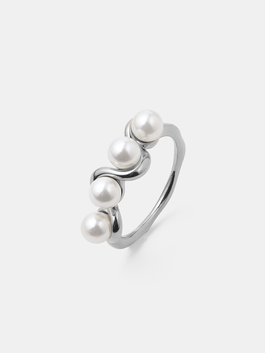 Anillo con Perla Central