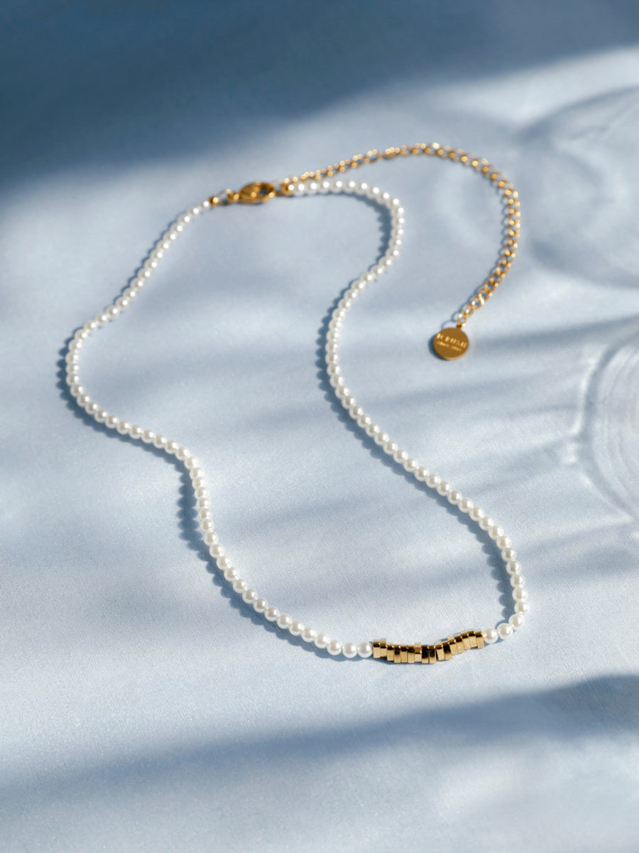 Collar de Perlas Irregulares