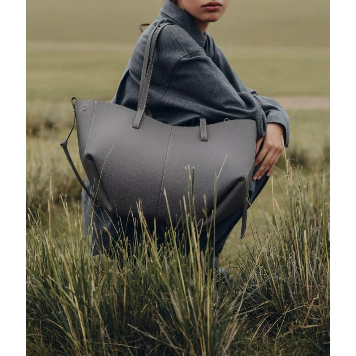 Riosa | Bolso de Mano Versátil Mujer