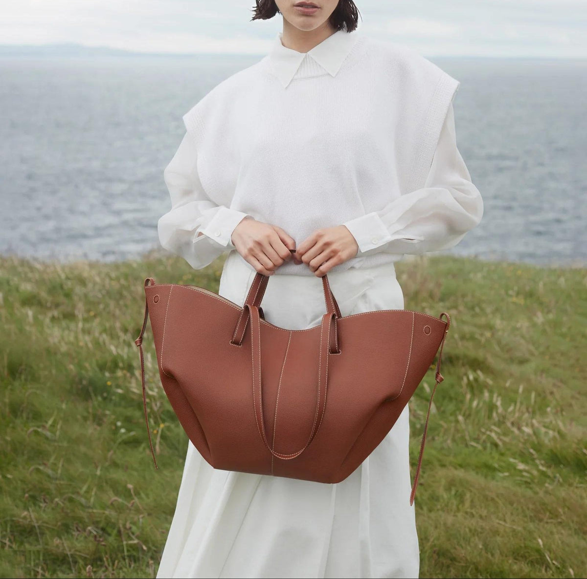 Riosa | Bolso de Mano Versátil Mujer