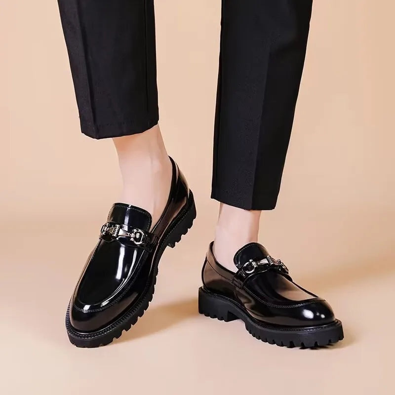 Andrés | Mocasines de Cuero con Hebilla y Suela Track para Hombre