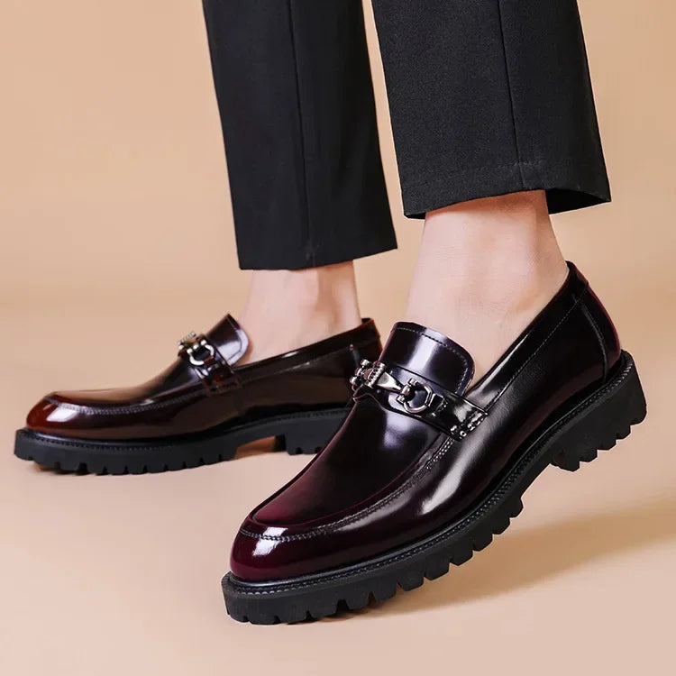 Andrés | Mocasines de Cuero con Hebilla y Suela Track para Hombre
