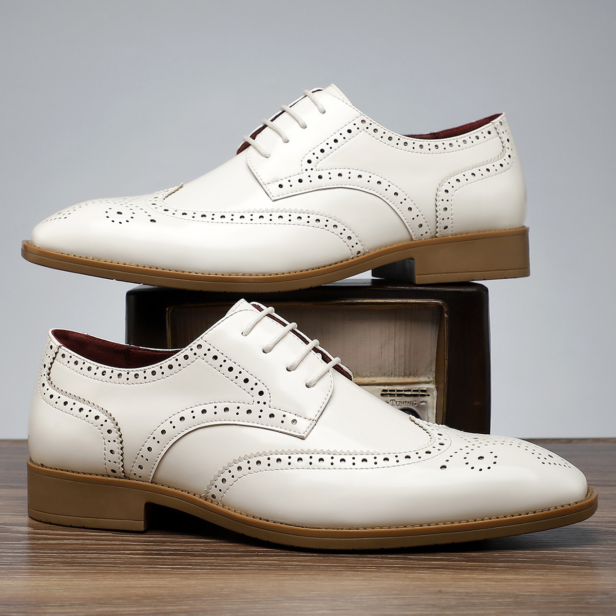 Arnau | Zapatos Brogue de Cuero Estilo Blucher Wingtip para Hombre