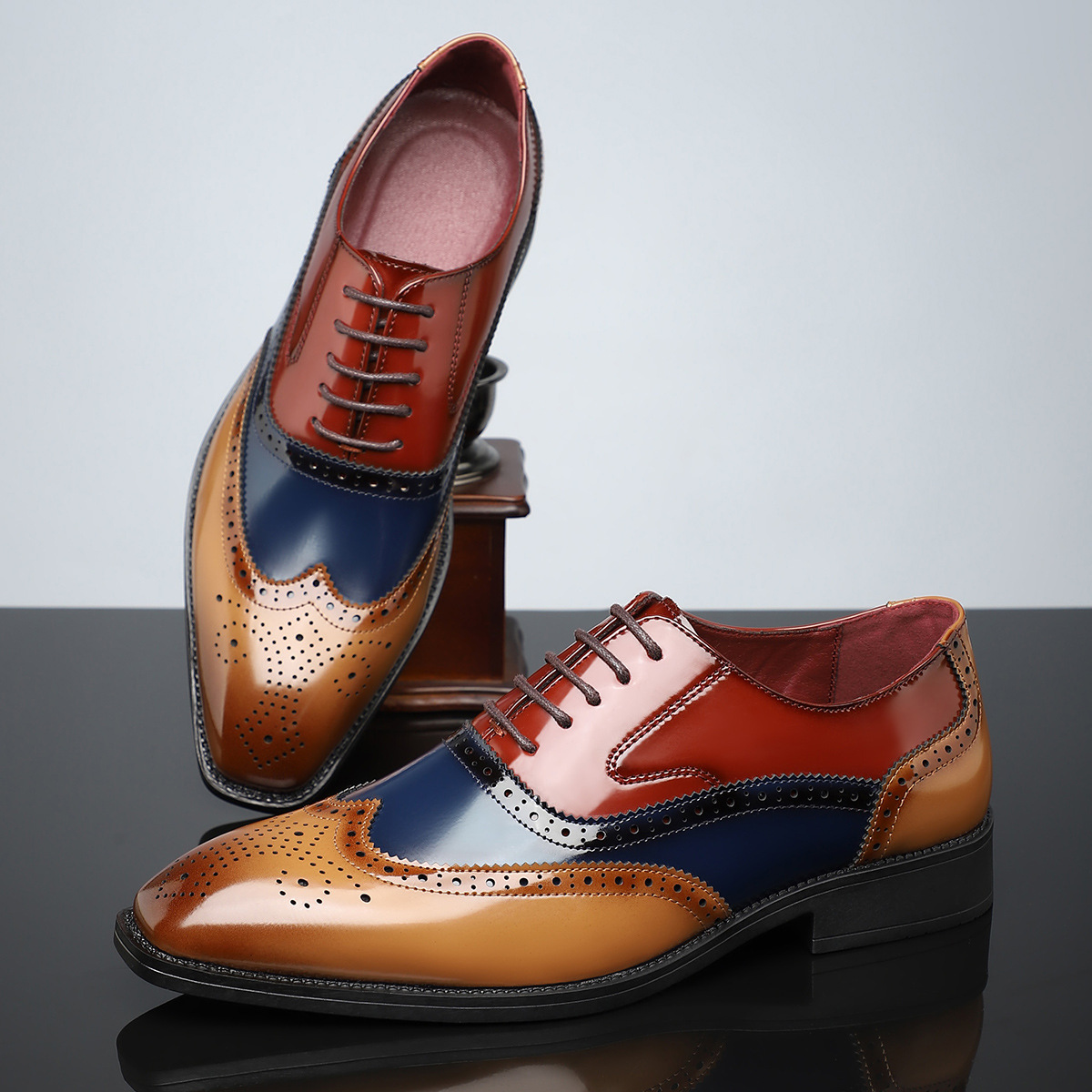 Arnau | Zapatos Brogue de Cuero Estilo Blucher Wingtip para Hombre