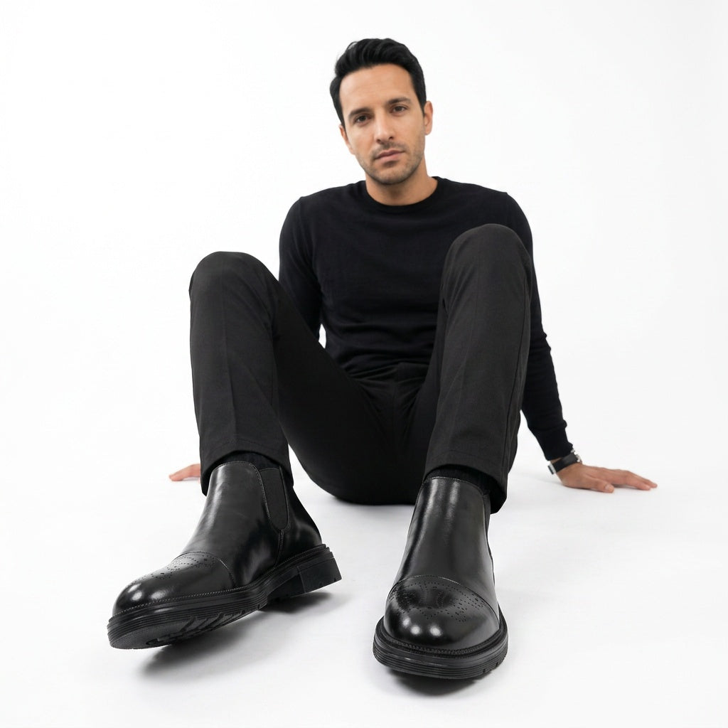 Ernesto | Mocasines Negros de Cuero Brogue Slip-On con Suela Gruesa para Hombre