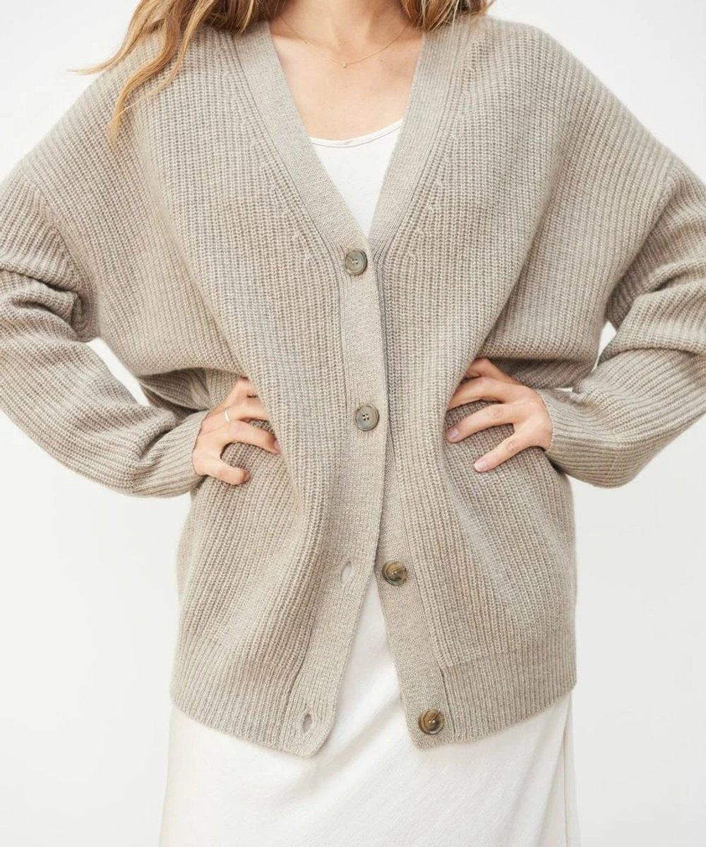 Natalia | Cárdigan de Cachemira Oversize Mujer Botonera Escote V