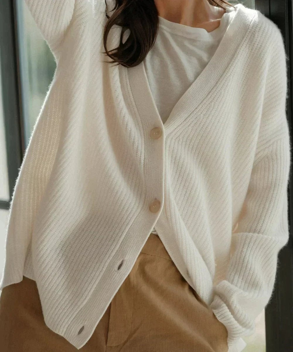 Natalia | Cárdigan de Cachemira Oversize Mujer Botonera Escote V