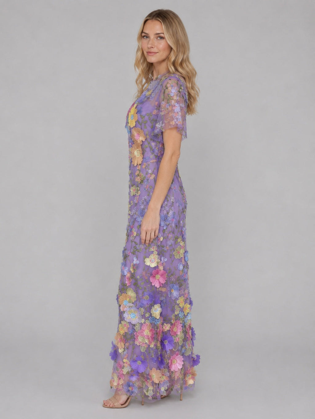 Vestido Largo de Invitada Bordado Floral 3D con Manga Corta