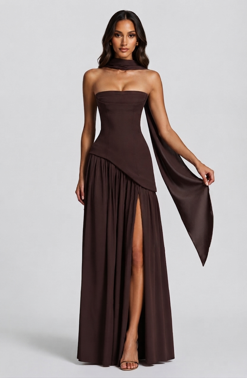 Vestido Largo de Noche Drapeado con Corsé y Abertura Lateral
