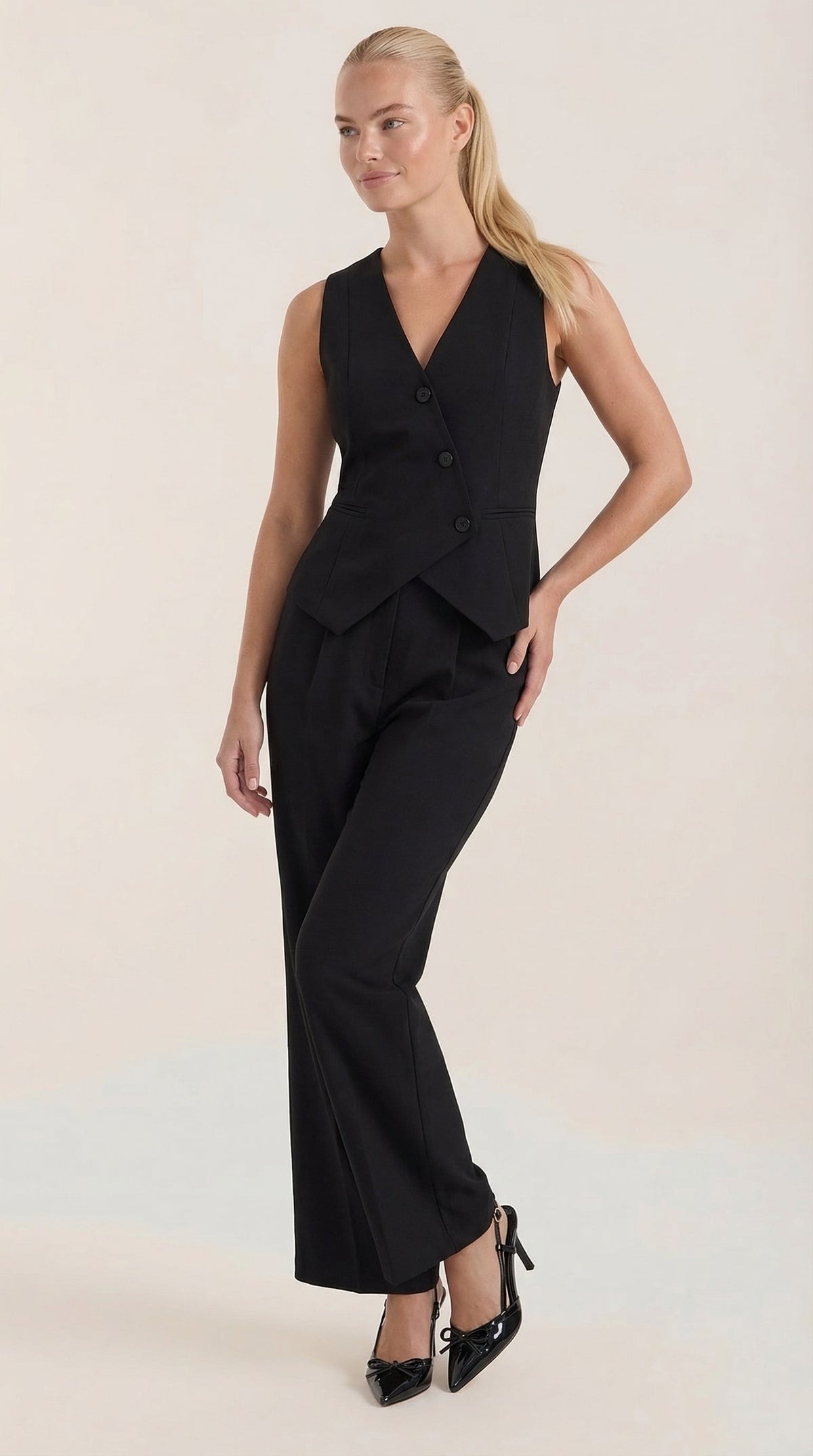 Regina | Conjunto Chaleco y Pantalón Elegante Mujer