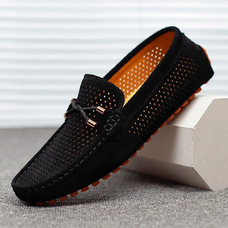 Rubén | Mocasines de Ante Perforado sin Cordones para Hombre