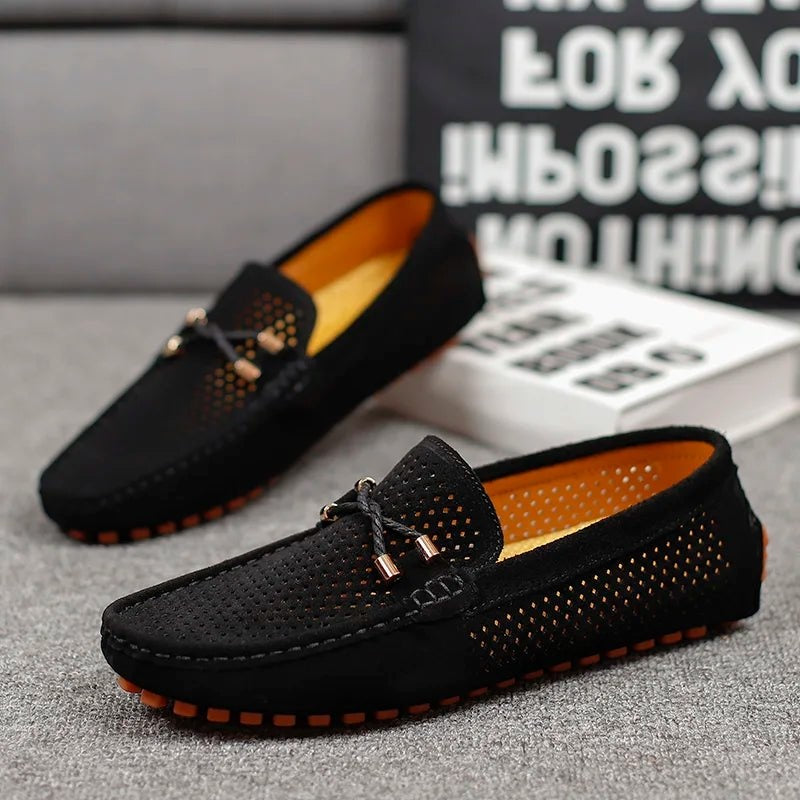 Rubén | Mocasines de Ante Perforado sin Cordones para Hombre