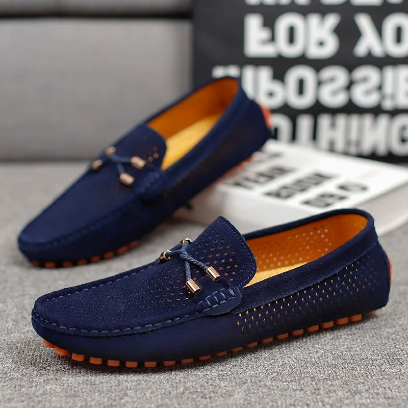 Rubén | Mocasines de Ante Perforado sin Cordones para Hombre